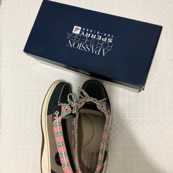 Womens Sperry Slip Ons - Picture 6 of 6